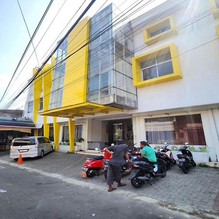 Hotel Bimo Sakti By San ジャカルタ エクステリア 写真
